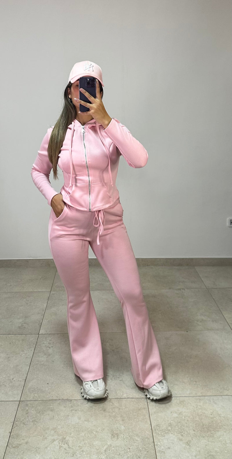 Tuta stringed rosa