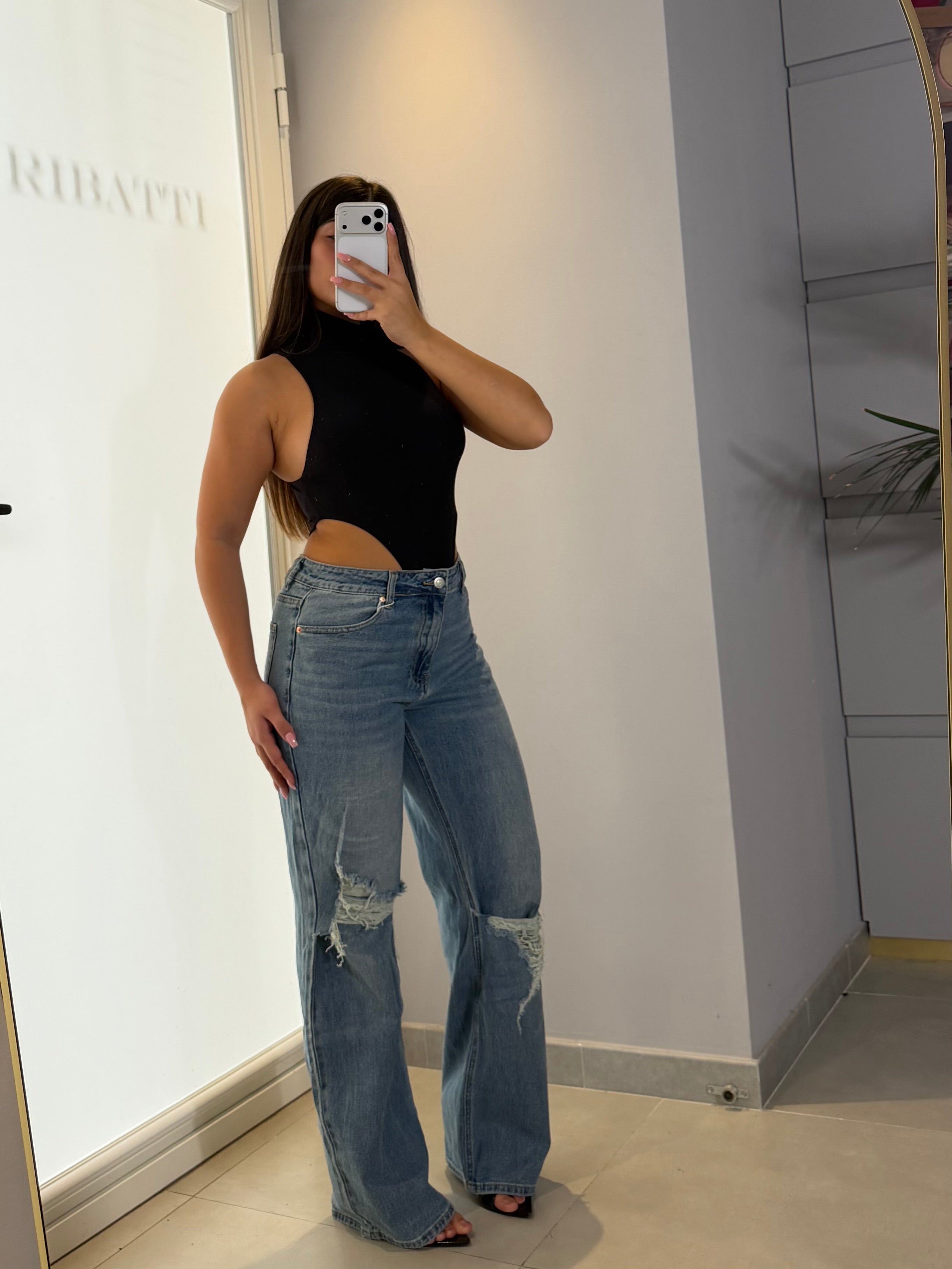 JEANS “FLAMBÉ”